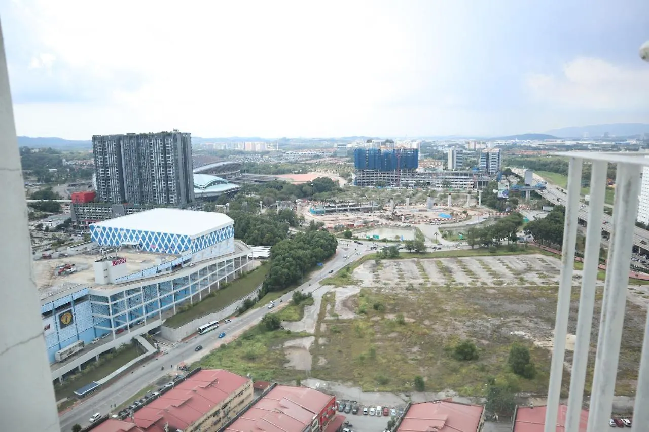 New Menara U2, Top Floor Nice Sky View For 6 Pax 2 Bedroom Scandy Shah Alam Malaysia