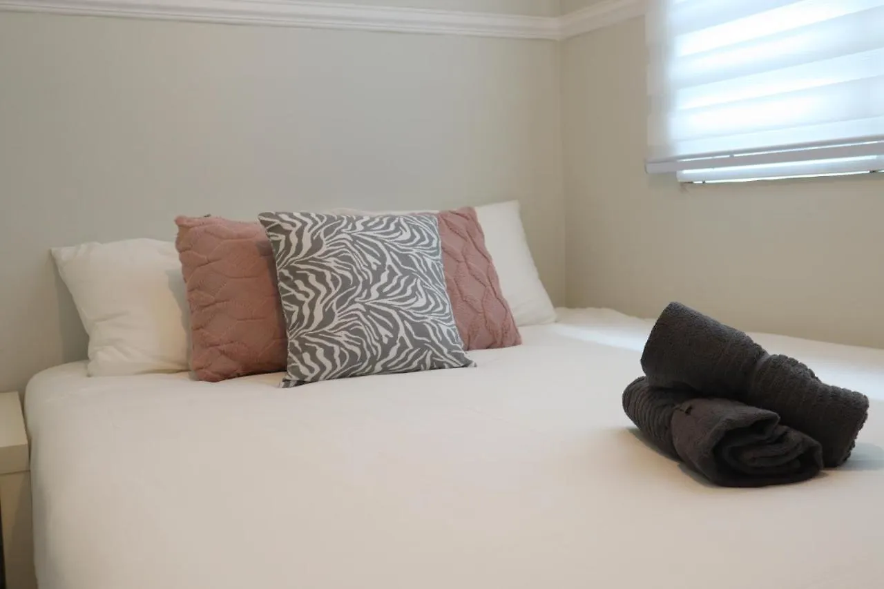 New Menara U2, Top Floor Nice Sky View For 6 Pax 2 Bedroom Scandy Shah Alam Appartement